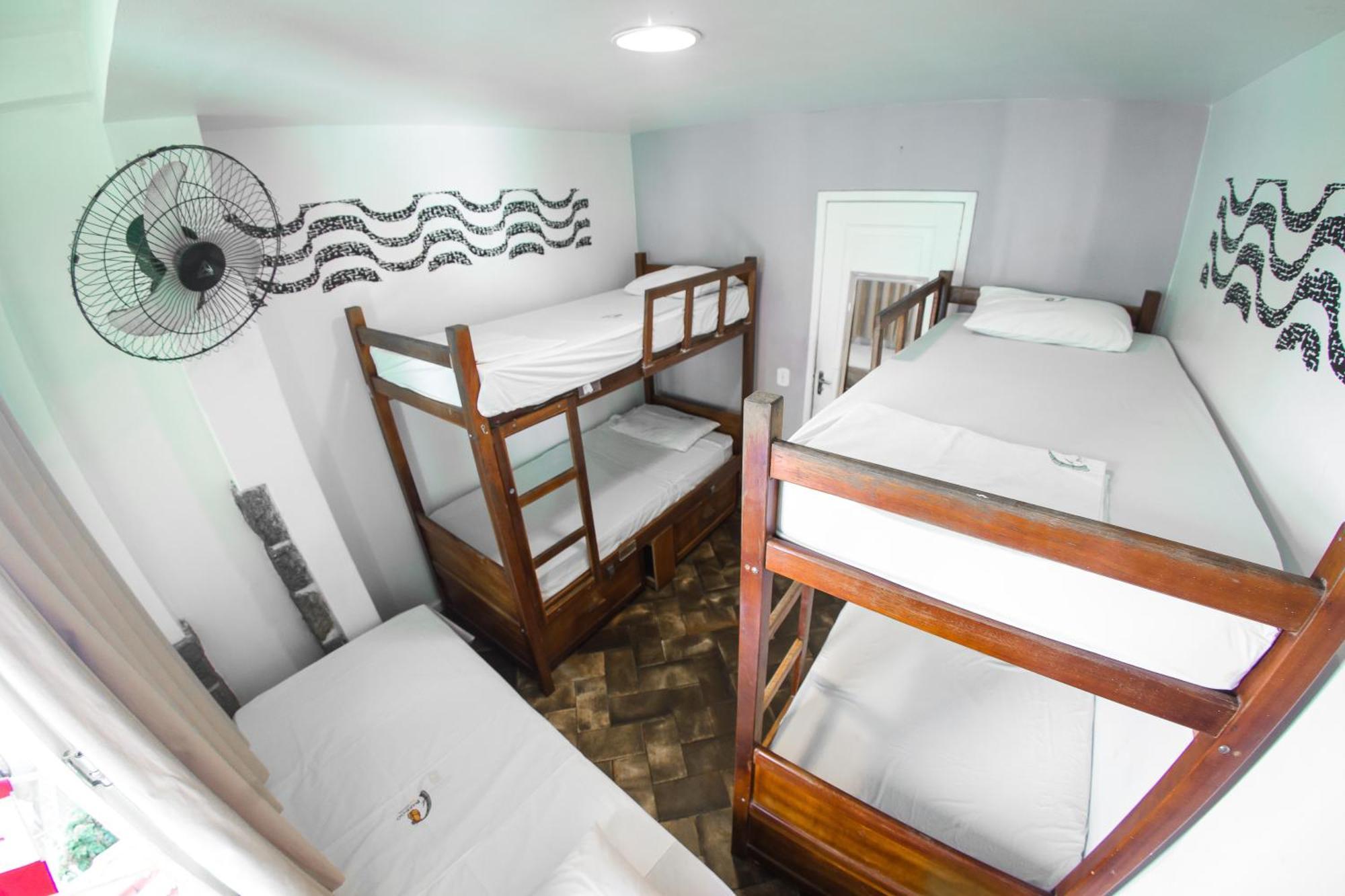 Bed 6-Bed Female Dormitory Room,957352864:JPEG