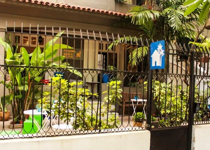 Ipanema Beach HouseHostal